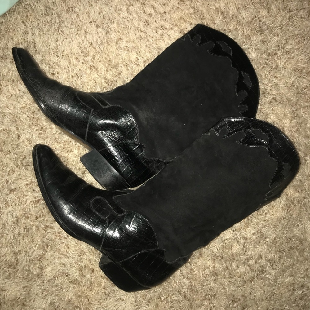 Vaneli Cowgirl Boots